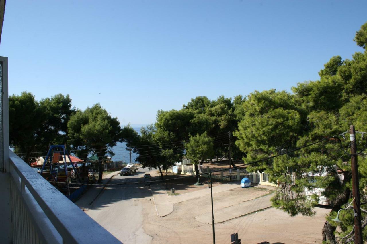 Cosy Apartment By The Sea Metamorfosi  Buitenkant foto