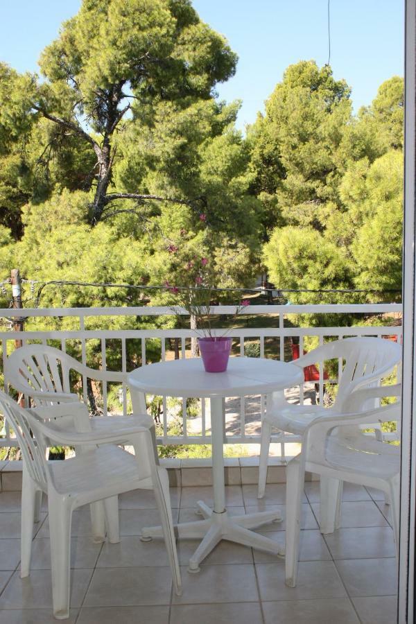 Cosy Apartment By The Sea Metamorfosi  Buitenkant foto